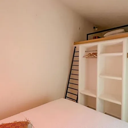 Garavilla Eski داتْشا