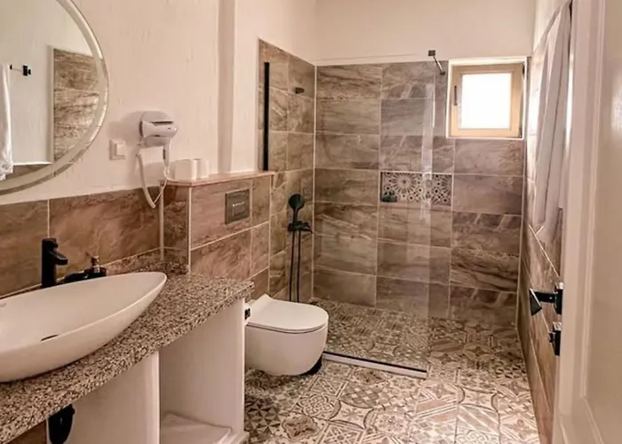 Garavilla Eski Hotel *