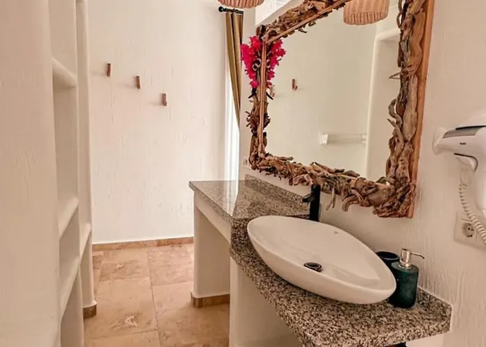 Garavilla Eski * Datça