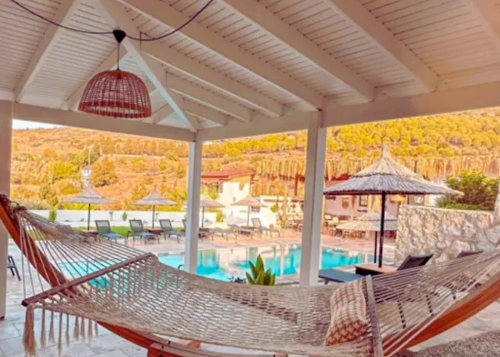 Garavilla Eski Hotel *